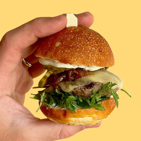 Мини телешки бургер