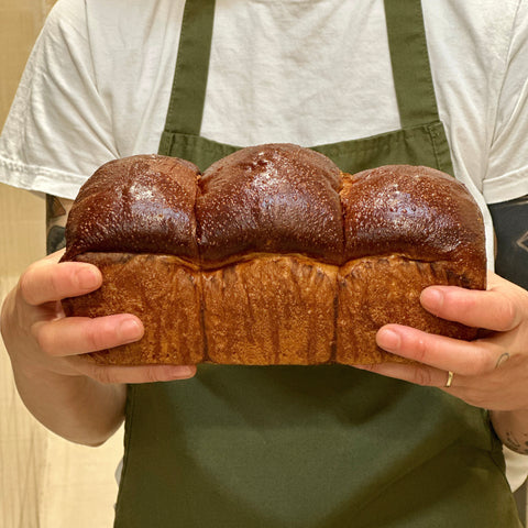 Млечен хляб