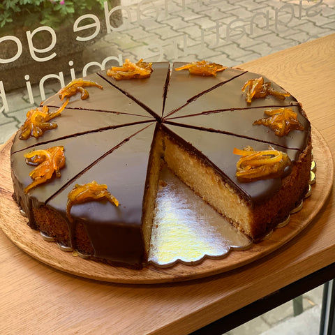 Бадемов кейк с портокал и шоколад (Цял)